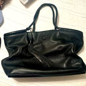 Large Tory Burch purse with wallet